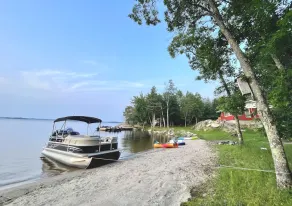 Discover the Ultimate Lake Cabin in Voyageurs National Park! The Kabby Cabin! - Image 3