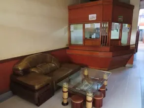 Kings Meat World Hotel - Image 2