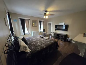 Location, is the key for this 3 bedroom! - Image 3