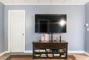 Hotel Quality and Confy, close to the beach, sleeps 6 - Image 3