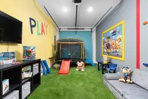 Lion's Den: Luxurious 2/2.5 Resort Townhouse - Image 3