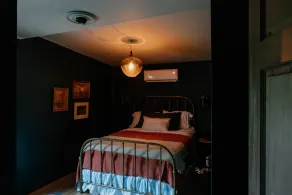 Historic Downtown Apt w/Rooftop Patio - Image 5