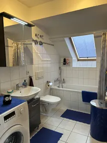 Elegante apartamento de 3 quartos no último andar com terraço no centro de Magdeburg - Image 5