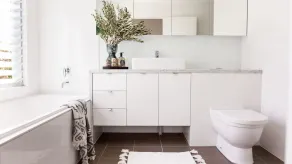 Arkitektoniskt utformat strandhus, gångavstånd till strand och affärer - Image 4