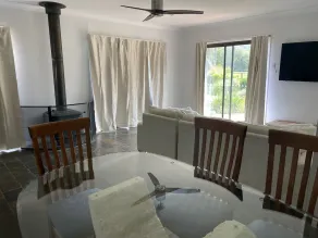 Jilliby Guesthouse - Image 3