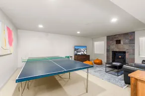 Park West Village 3953 Private Hot Tub, Parking, Great Space, Near Skiing! - Image 3