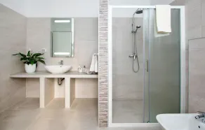 Awesome Home In Krmed - Image 4