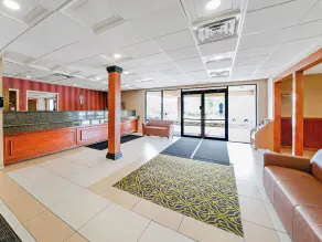 Affordable Accommodation Near Capron Park Zoo! FREE Breakfast & Parking! - Image 2