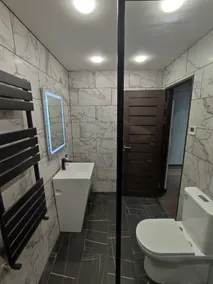 A rare minimalist concept in a quiet location with skyline view - Image 3