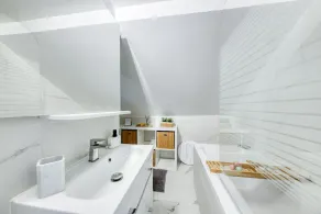 House 8 persons - Subway + train station / Private parking lot / Wifi / CDG airport / - Image 5
