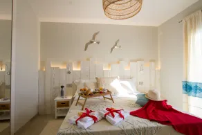 LA BAIA HOUSE - ELEGANT HOUSE WITH PANORAMIC VIEW ON THE BEACH OF FOXI MANNA - Image 2
