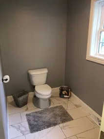 Premier Host for Cleanliness! Come Stay! - Image 3