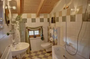 Apartment (55sqm) with balcony and garden - Image 3