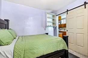 Lägenhet i pittoreska triplex 12 kvarter från UF och centrum - Image 5