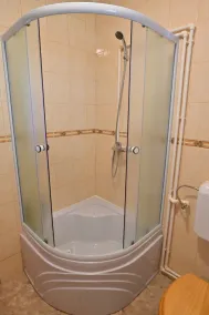 Huda lui Papară Guest House - Image 4