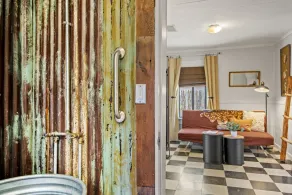 Eclectic & Fun Lumberyard Urban Cabin #1 in downtown, next to NAU - Image 3