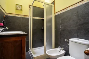 Holiday Home 'Maseda 1' with Mountain Views, Shared Terrace & Private Garden - Image 3
