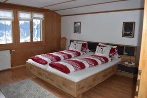 Lugnt läge, precis intill skidskolan med utsikt över Eiger North Face - Image 5