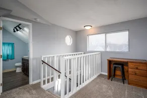 This property is conviently located in Lakeside, within minutes from the Lake. - Image 2
