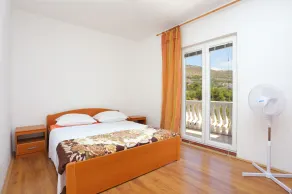 Three bedroom apartment with terrace Grebaštica, Šibenik (A-11301-a) - Image 3