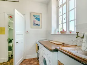 6 bedroom accommodation in Sidbury, near Sidmouth - Image 2