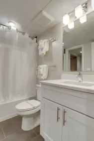 Sojourn Courtland Towers - Image 4