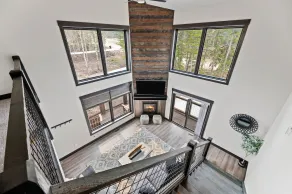Pet friendly Embers Ultimate duplex, hot tub, wifi, paved roads, pool access - Image 3
