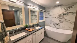 Spacious, Newly Constructed, Lake House - Image 4