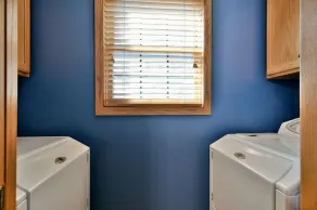 Spacious cabin for any type of get away! Minutes away from dozens of activities! - Image 3