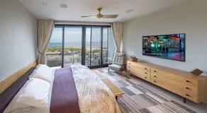 Oceanfront Modern Masterpiece - Image 4