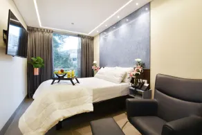 Luxury Room with view - Image 3