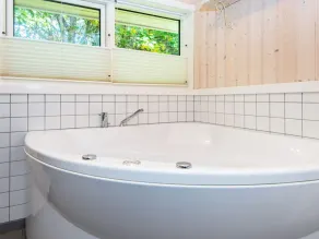 12 person holiday home in Glesborg - Image 5