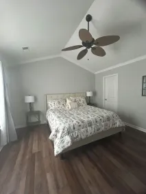 Immaculate Farmhouse Style Southern Rental - Image 4