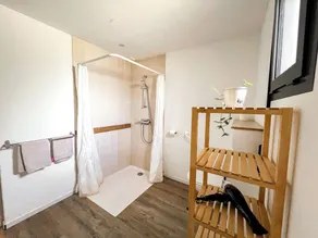 Group gîte for 15 people - Fully equipped accommodation - Image 4