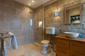 Apple Loft -  Beautiful Somerset cottage, sleeps 13 guests  in 6 bedrooms - Image 2