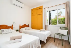 Voll ausgestattete wunderschöne Villa mit Grill, Garten und privatem Pool - Image 2