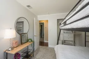 King Beds! - Clean and Spacious 5 bed 3 bath home - Image 5