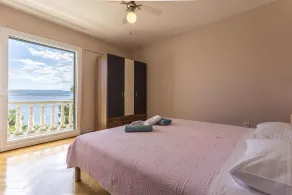 Holiday home with pool and 90 m to the beach - Image 5