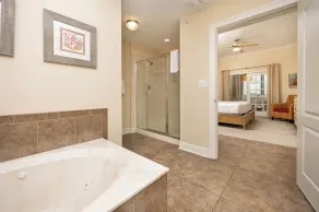 Beautiful Gulf Front Condo - The Oasis 406 formerly Phoenix West II - Image 4