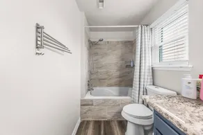 Ile Ayo - Private Bedrooms with Shared Bathroom in Co-Living Home - Image 5