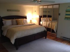 Amazing bay side ranch! Central Air-conditioning! 1/2 mile walk to beach!! - Image 3