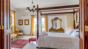 Meget stor luksusvilla med privat pool og betagende udsigt - Image 5