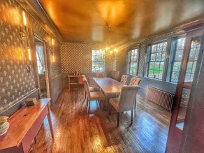 Historic 4 Bedroom Luxury Cabin with Private Waterfall & Lake Access - Image 4