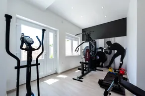 Luxury Villa Vesna with pool, jacuzzi, sauna and gym - Image 2
