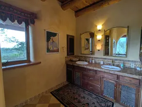 Winsor Castle und Ski Retreat!  15 Minuten zu den Skiliften und 15 Minuten zum Taos Plaza - Image 3