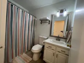 Modern House with Theater Room - Image 4