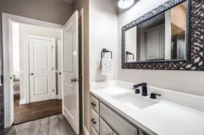 Modern Farmhouse on 7 acres w/pool, hot tub. Access Denton, pilot point, Celina, - Image 4
