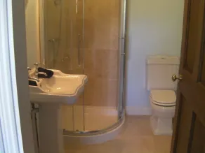 Family Friendly rummelig bolig på stor grund med panoramaudsigt - Image 4