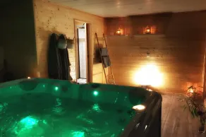 The room of SECRETS -N°1/3- option Relaxation area PRIVATE SPA and MASSAGE - Image 4