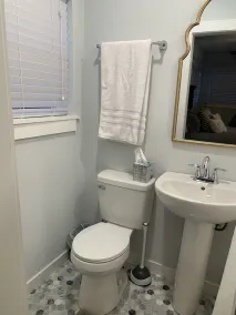 Driller’s Den III Newly Remodled-4 bdrm/3 bath-Close to Expo and Midtown - Image 5